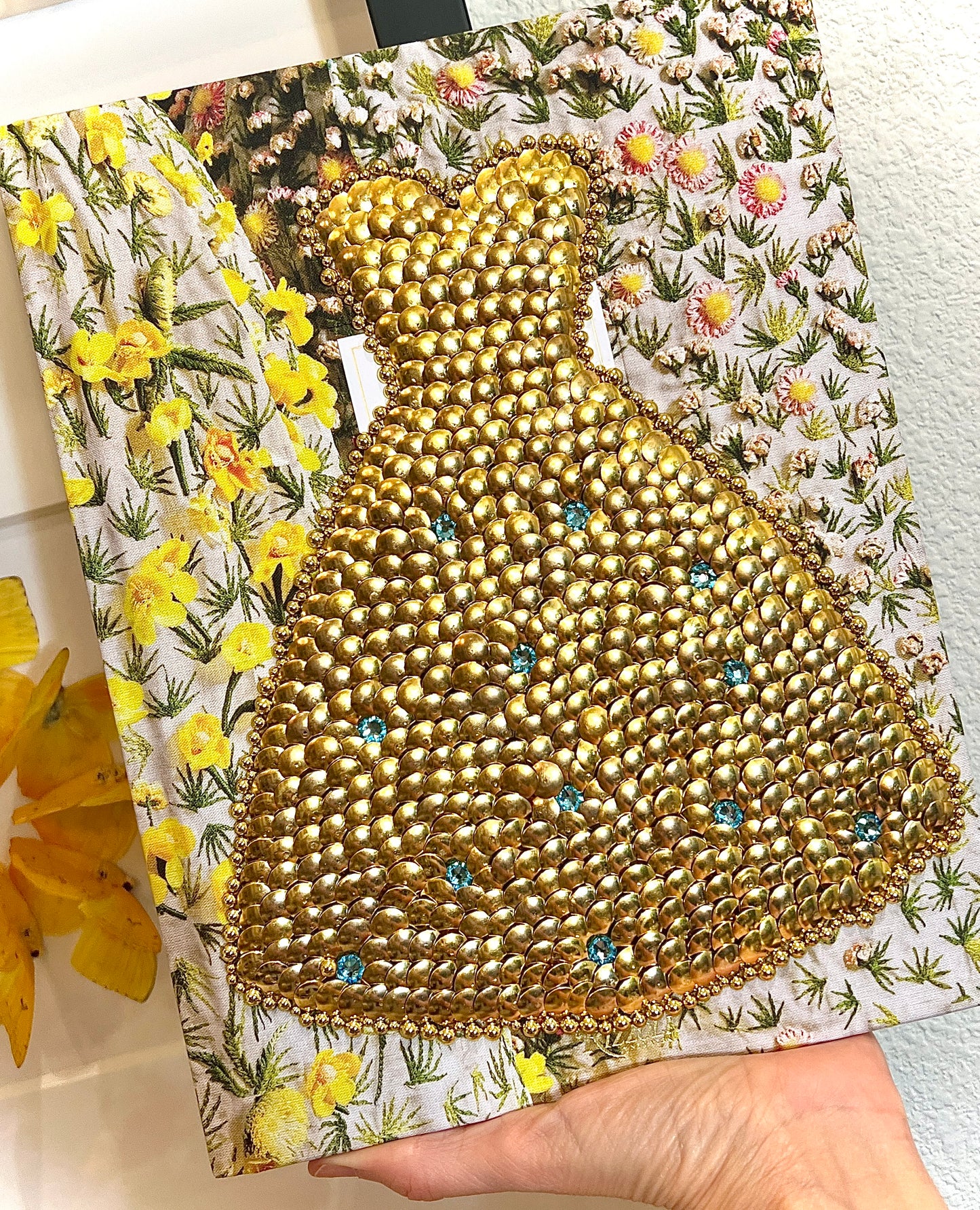 D-or Dress Studded Coffee Table Book