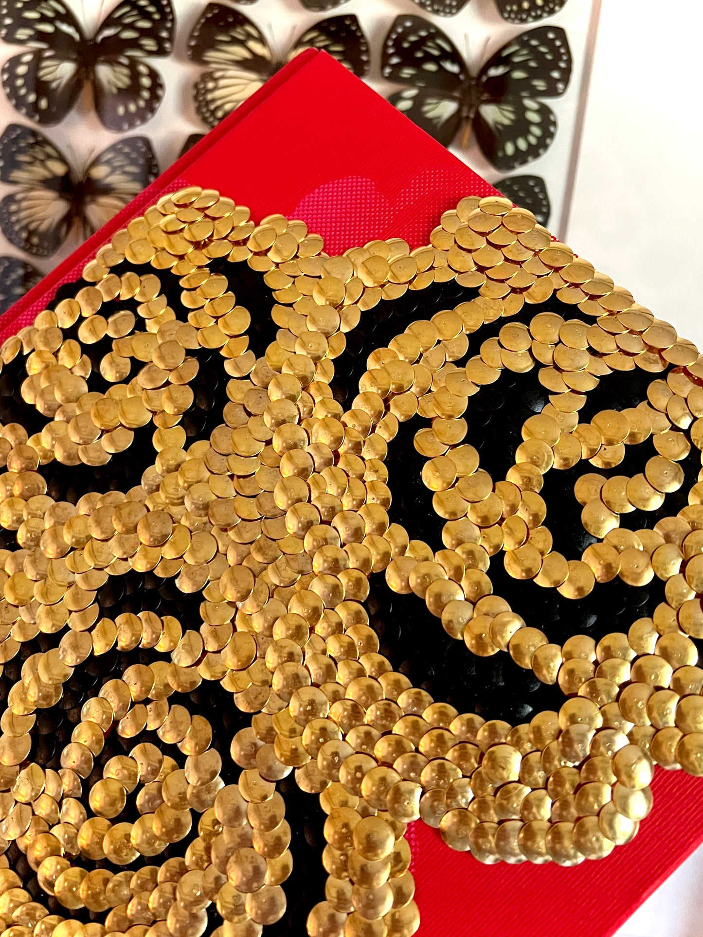 Gold Roses Studded Coffee Table Book