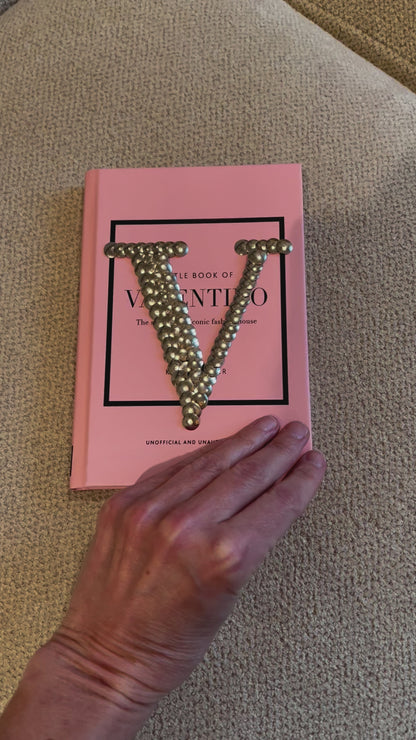 VLNTNO Little Studded Coffee Table Book